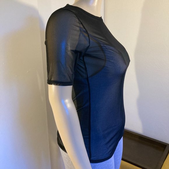 New NEVER Worn Fitted Tee- Black Mesh - Picture 6 of 6